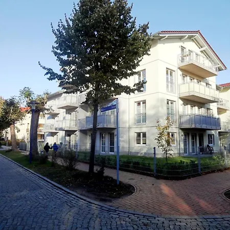Apartamento Fürstenhof - Finnja Emmi Graal-Mueritz