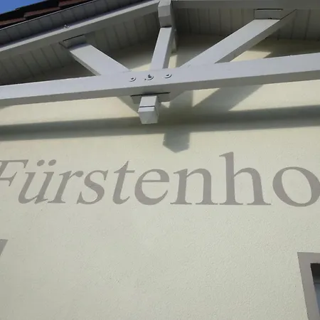 Apartamento Fürstenhof - Finnja Emmi Graal-Mueritz